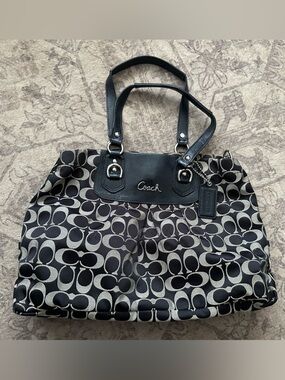 Coach Signature Tote Bag Black Gray Jacquard Leather Trim F1551
